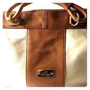 JM NEW YORK CARRYALL TOTE BAG 100% LEATHER